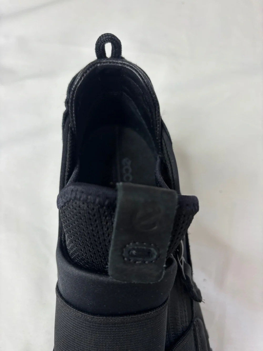 👇  🖤 ECCO Zipflex Sneakers Women's EU 38 US 7.5–8 Black Slip On Comfort 🖤 - Picture 12 of 13